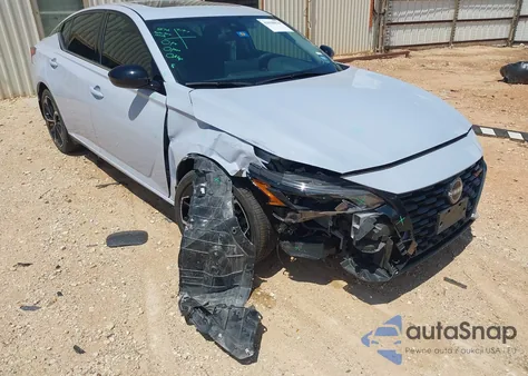 2024 Nissan Altima Sr Fwd из США, поврежденный, VIN 1N4BL4CV6RN389974